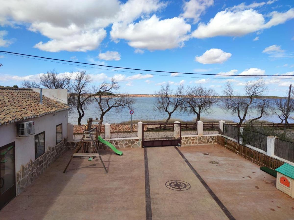 Albergue Los Patos Villafranca de los Caballeros エクステリア 写真